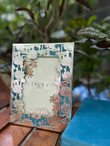 Lotus Jaali Silver Plated Photoframe