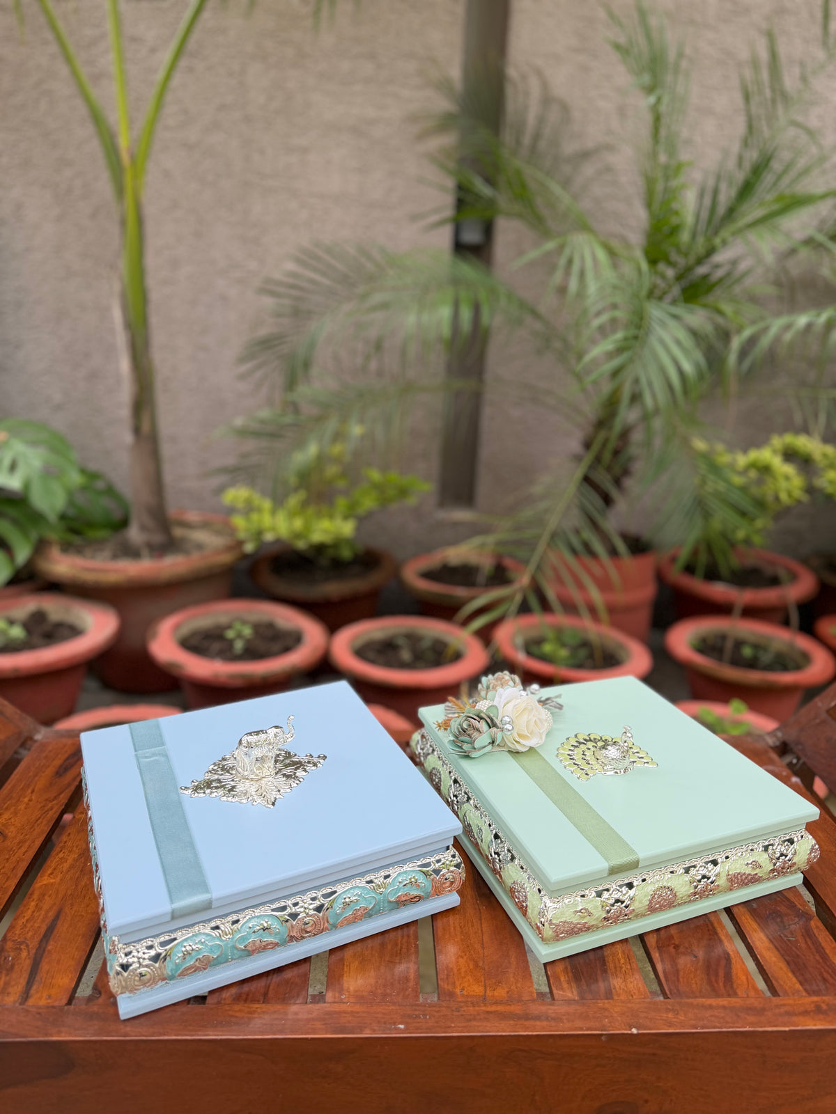 Mayura - Enamel Dry Fruit Box