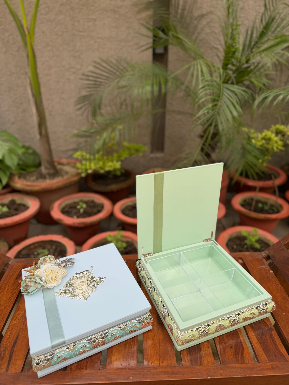 Mayura - Enamel Dry Fruit Box
