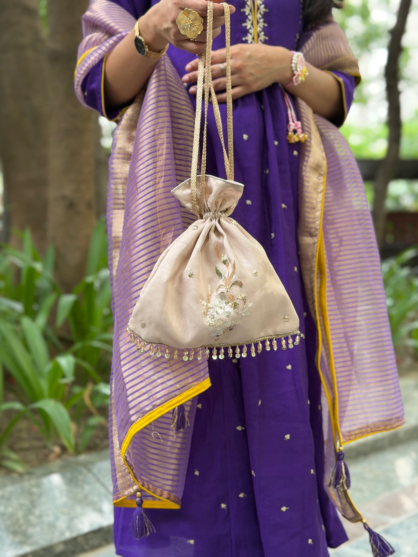 Saanjh - Bhaiya Bhabhi Gift Box